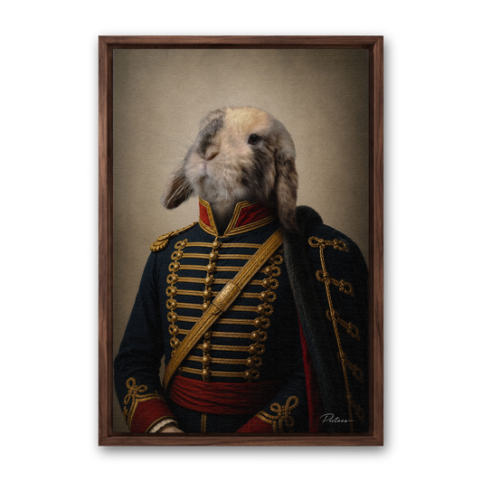 Le Hussard Pictaes — portrait chien dolman bleu brandebourgs pelisse noire, présenté avec cadre noyer